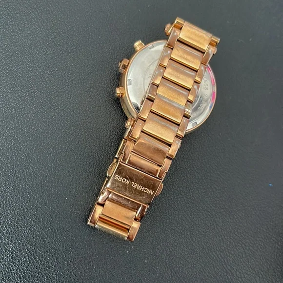 Michael Kors Watch - Picture 5 of 5